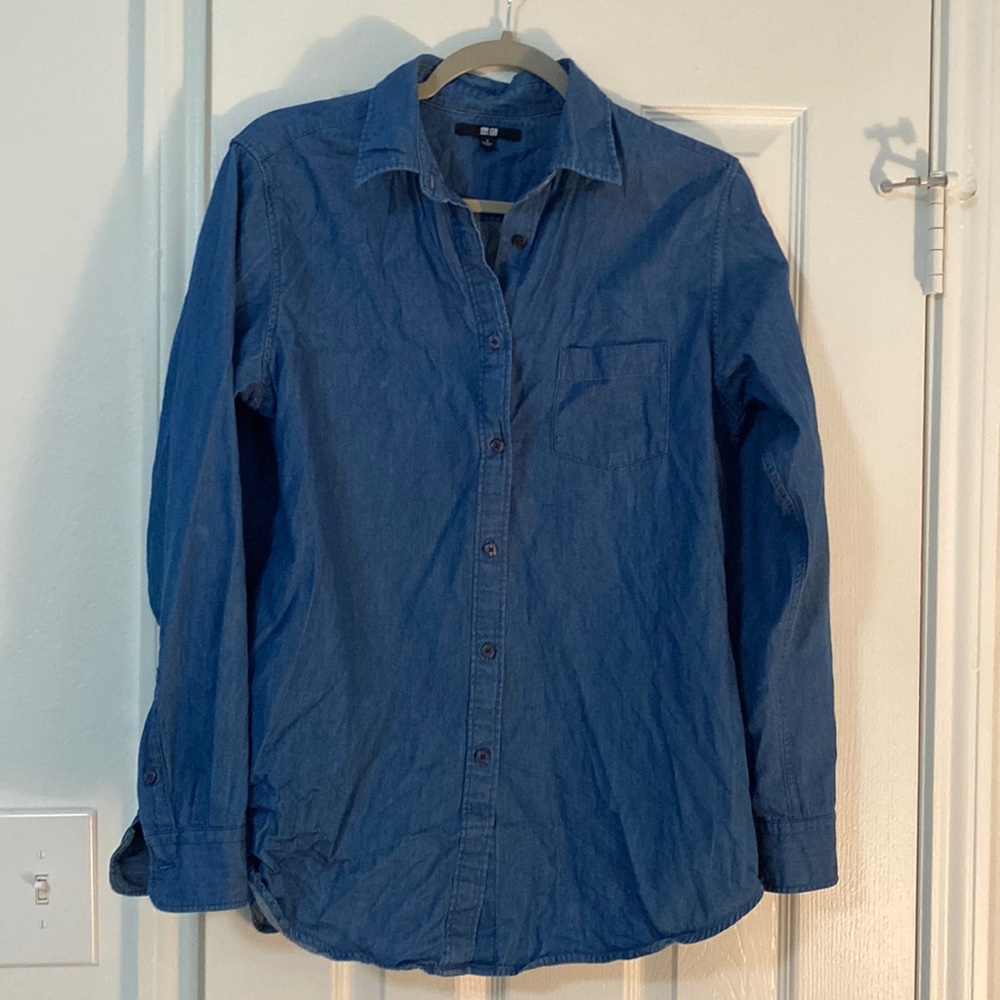 Uniqlo denim shirt